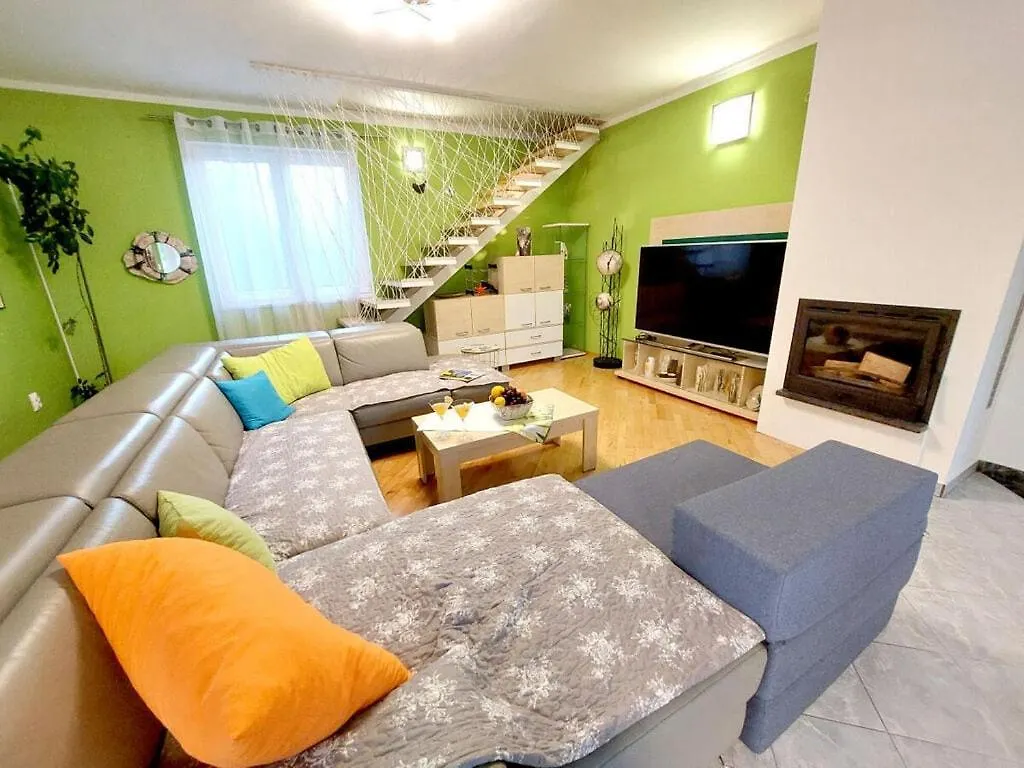 Art Appartement Pula