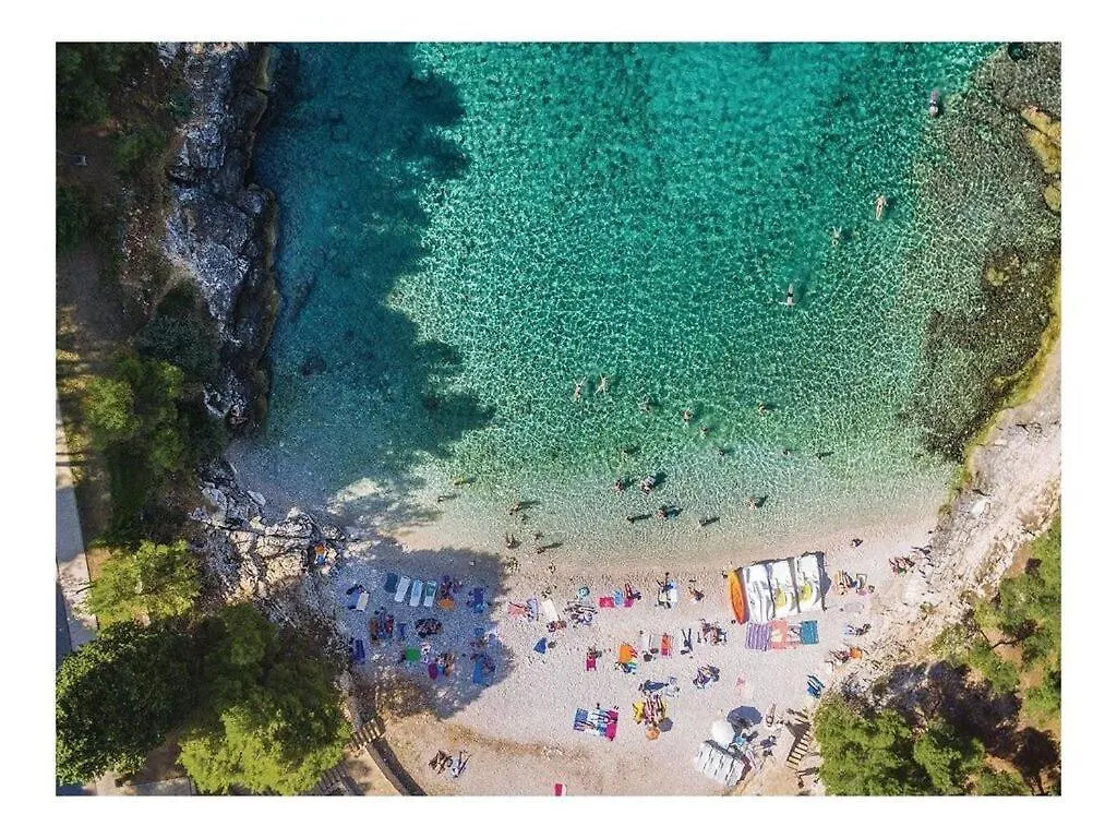 Art Appartement Pula 0*,  Croatia